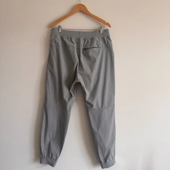 Lululemon | Men’s Lululemon ABC Jogger 30"
Asphalt Grey ~ XL - Picture 9 of 11